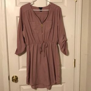3/4 length sleeve dress with zipper up the front